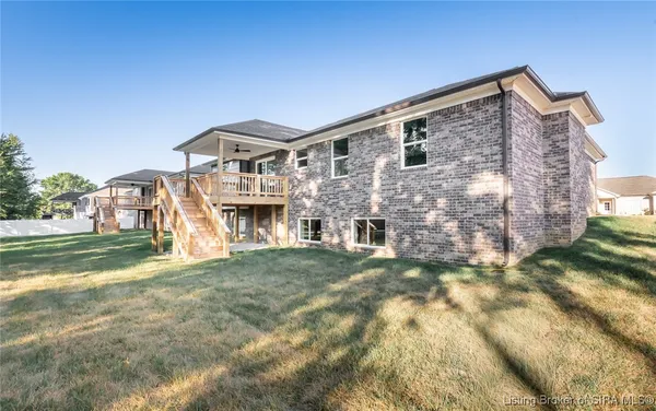 $479,900 | 2428 Ridgewood Court, Unit LOT 916), Jeffersonville, IN 47130