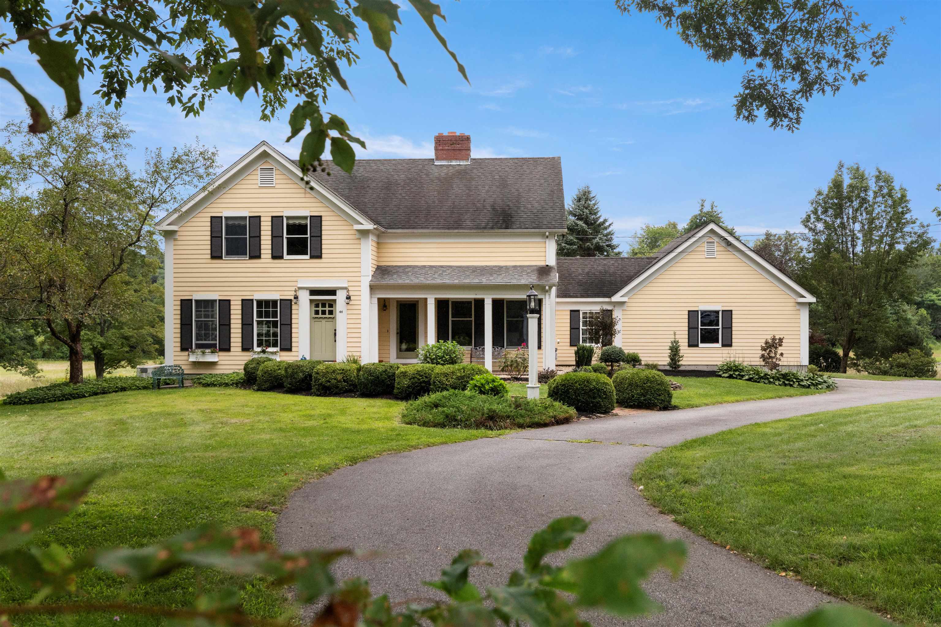 44 North Shore Road Derry, NH 03038 - Photo 28 of 40