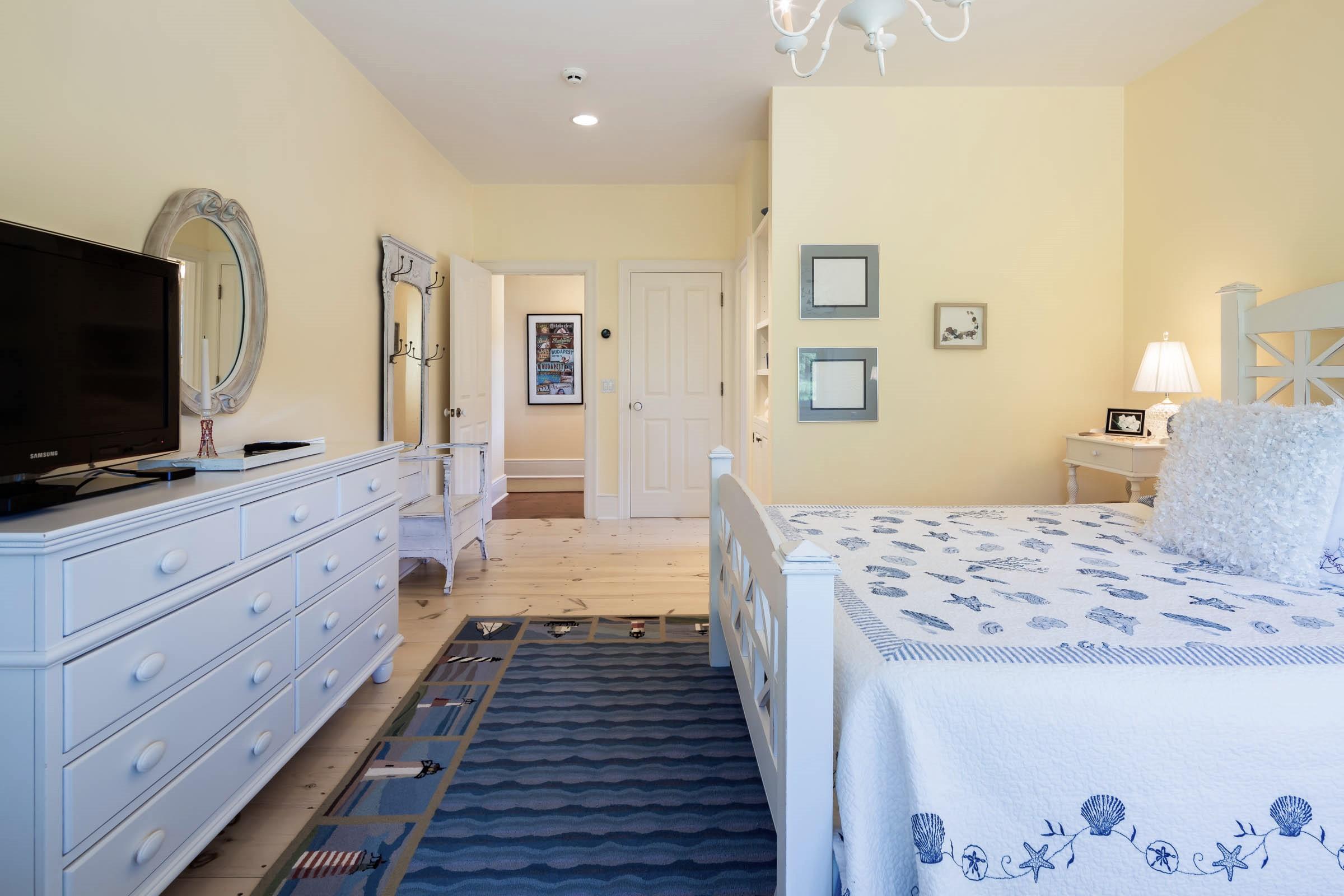 10 Ben's Way Eastham, MA 02642 - Photo 27 of 43 First Fl. Guest Suite, South Wing