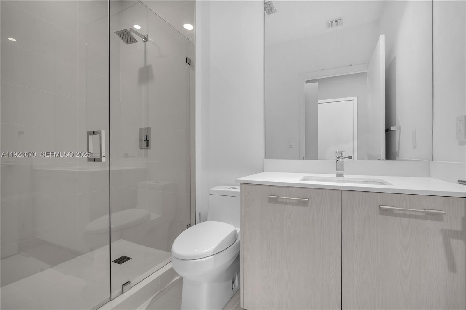 55 Southwest 9th Street, Unit 4403 Miami, FL 33130 - Photo 22 of 70