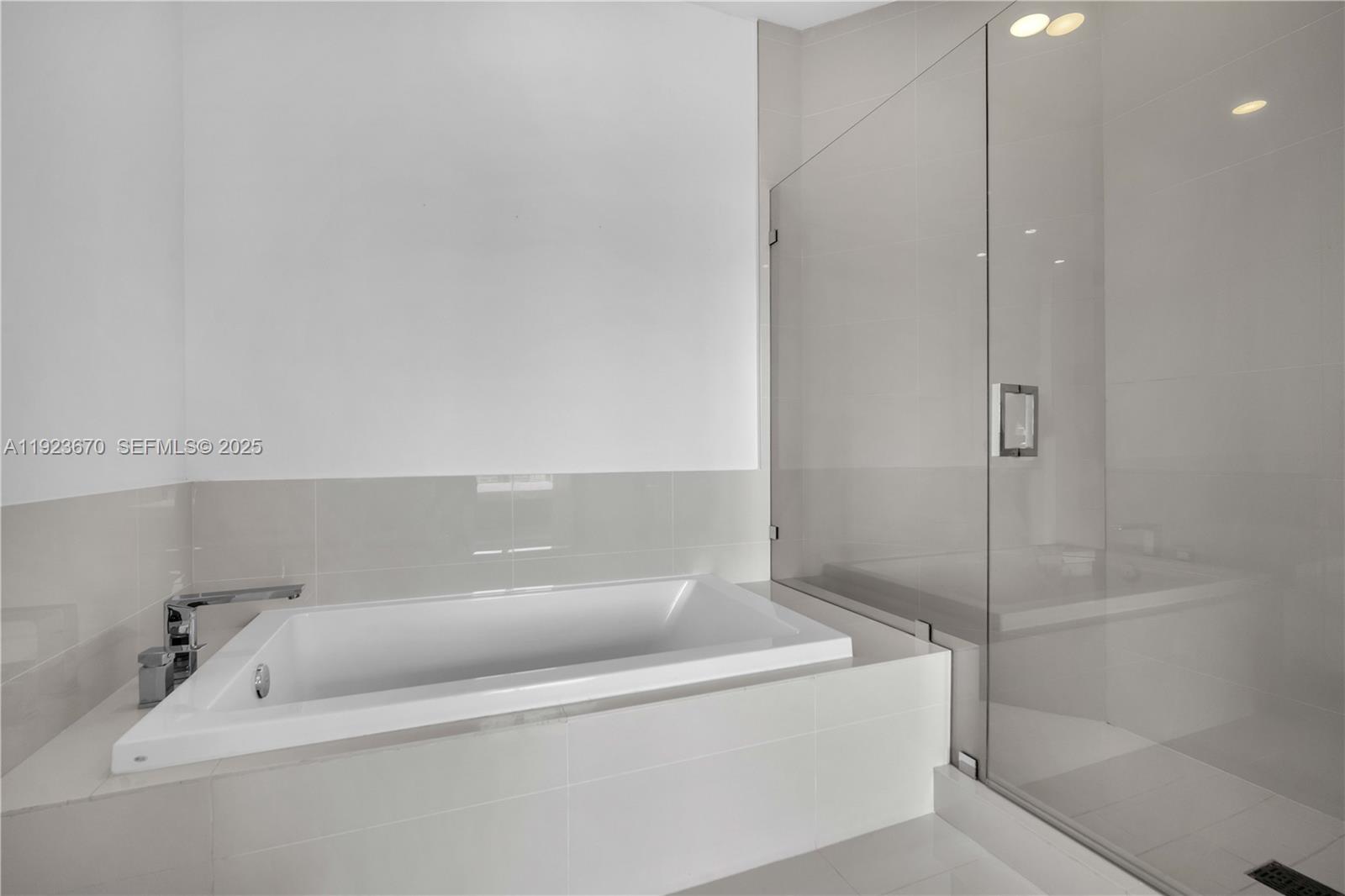 55 Southwest 9th Street, Unit 4403 Miami, FL 33130 - Photo 36 of 70