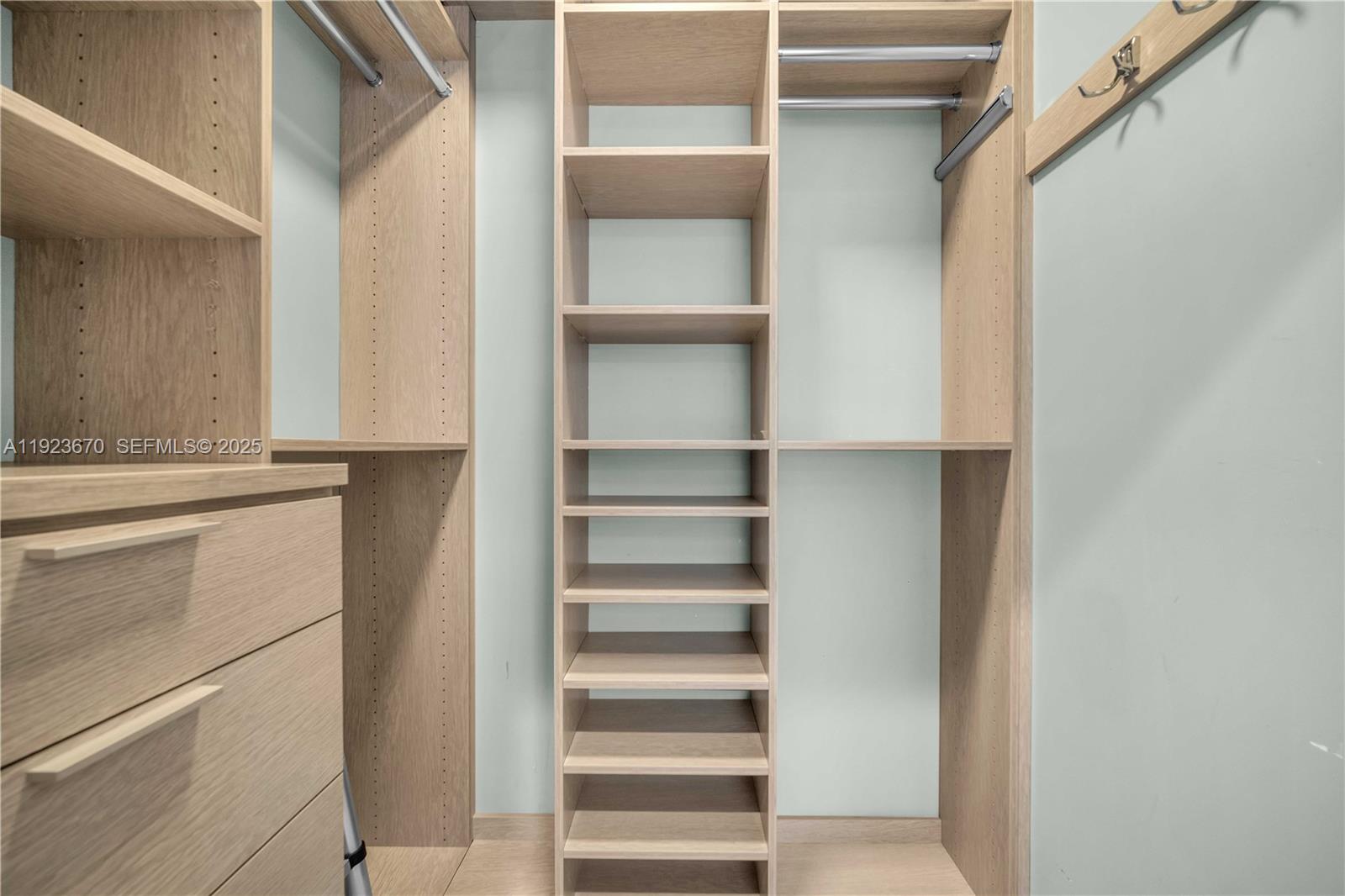 55 Southwest 9th Street, Unit 4403 Miami, FL 33130 - Photo 37 of 70