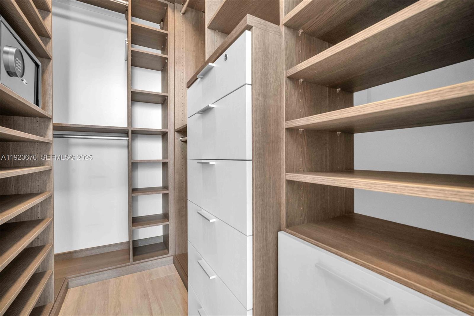 55 Southwest 9th Street, Unit 4403 Miami, FL 33130 - Photo 39 of 70