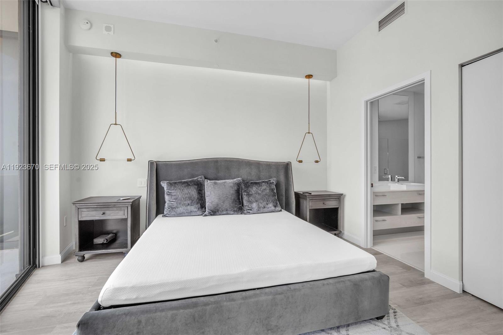 55 Southwest 9th Street, Unit 4403 Miami, FL 33130 - Photo 49 of 70