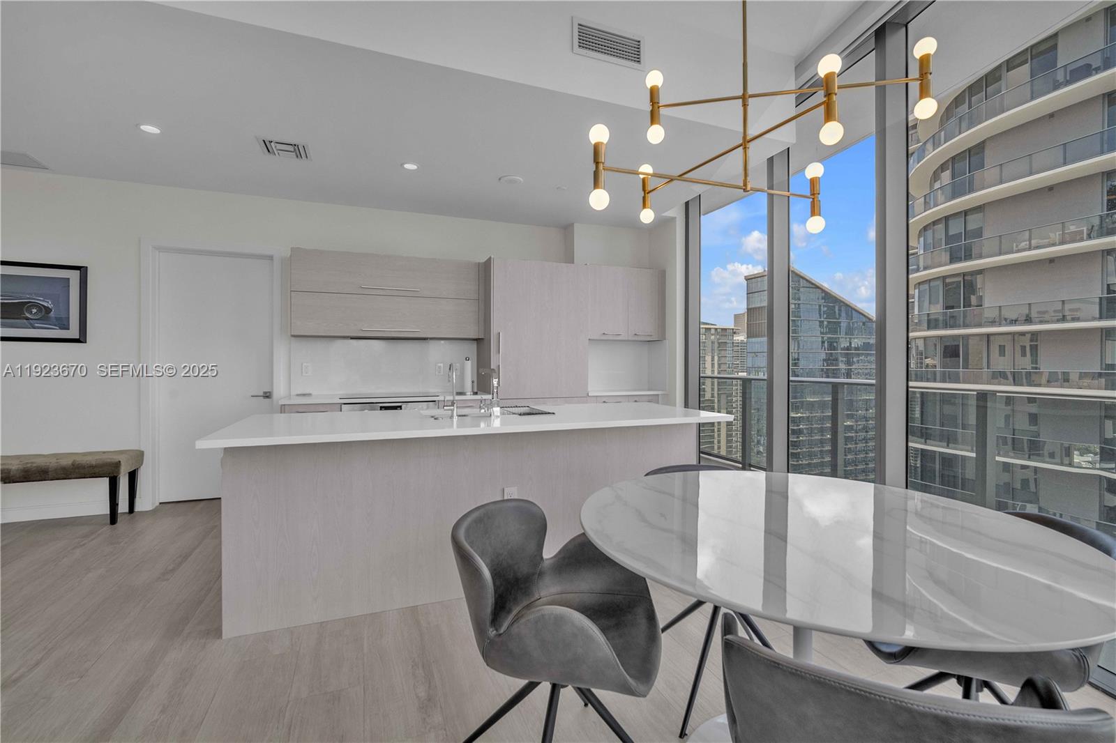 55 Southwest 9th Street, Unit 4403 Miami, FL 33130 - Photo 5 of 70