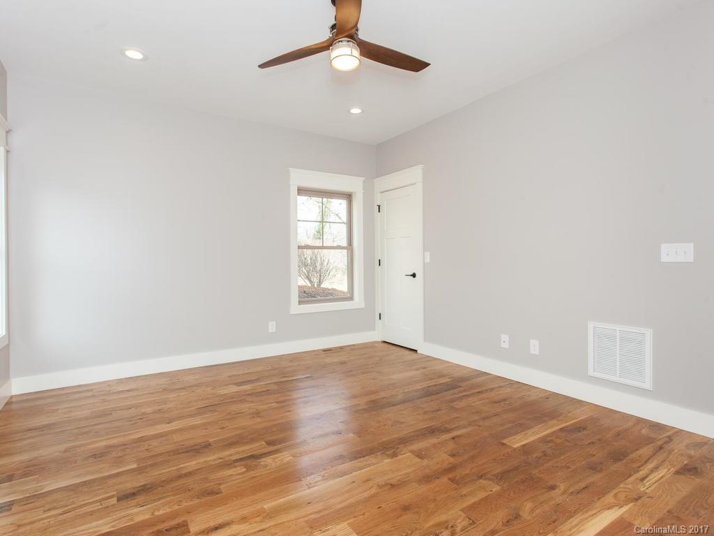 790 Riceville Road, Unit 6 Asheville, NC 28805 - Photo 14 of 24 Gallery Image 14