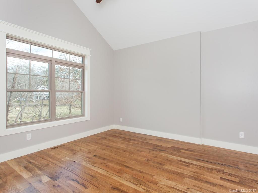 790 Riceville Road, Unit 6 Asheville, NC 28805 - Photo 19 of 24 Gallery Image 19