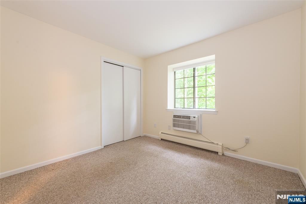 1406 Faulkner Court Mahwah, NJ 07430 - Photo 19 of 25