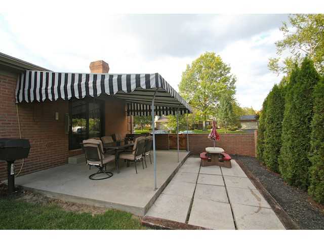 4176 Nottinghill Gate Road Upper Arlington, OH 43220 - Photo 21 of 24
