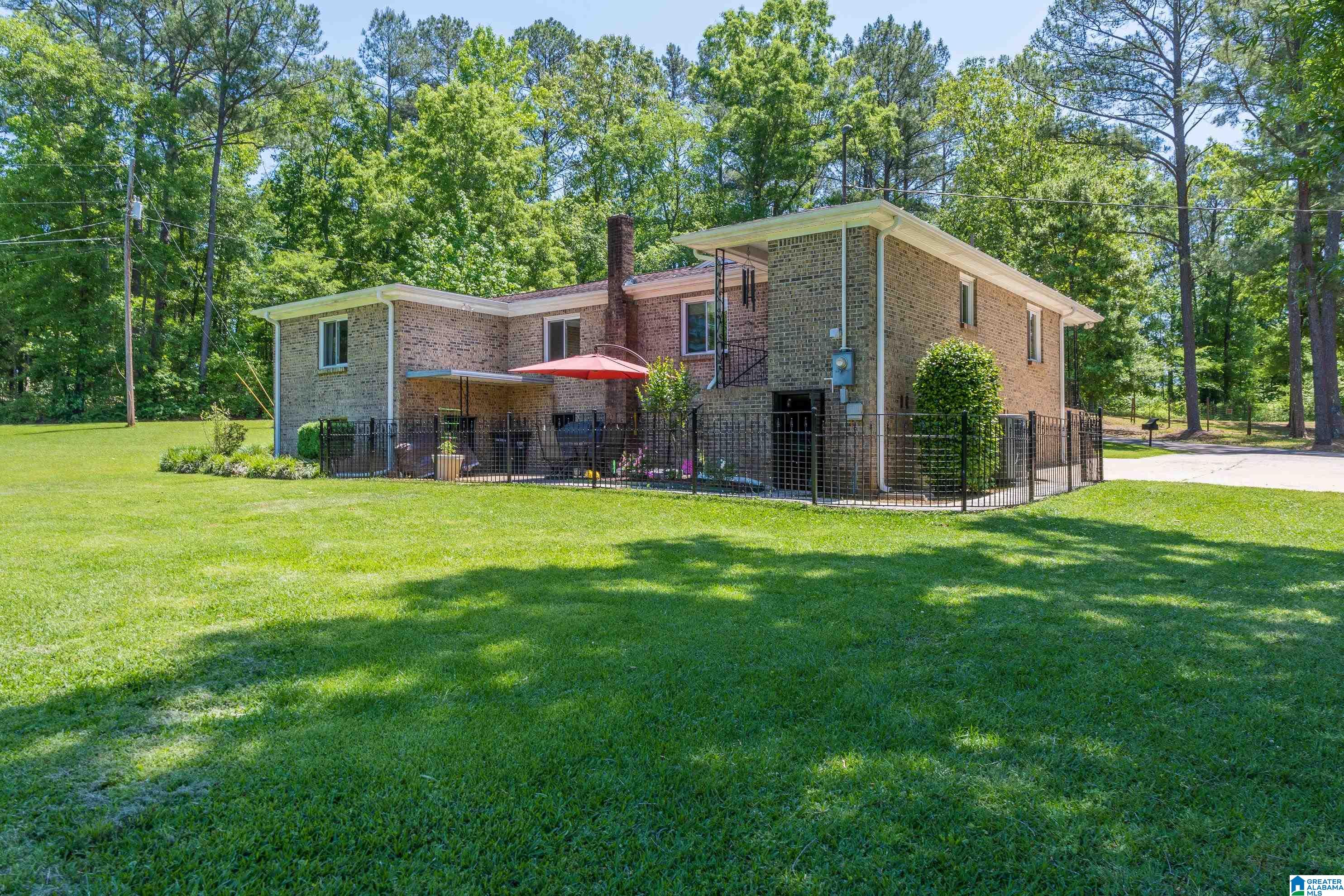 141 College Street Vincent, AL 35178 - Photo 9 of 31