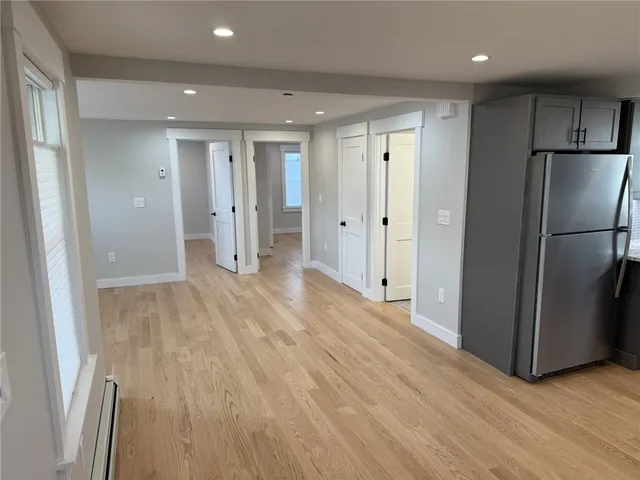 $2,250 | 863 Main Street, Unit 1, East Greenwich, RI 02818