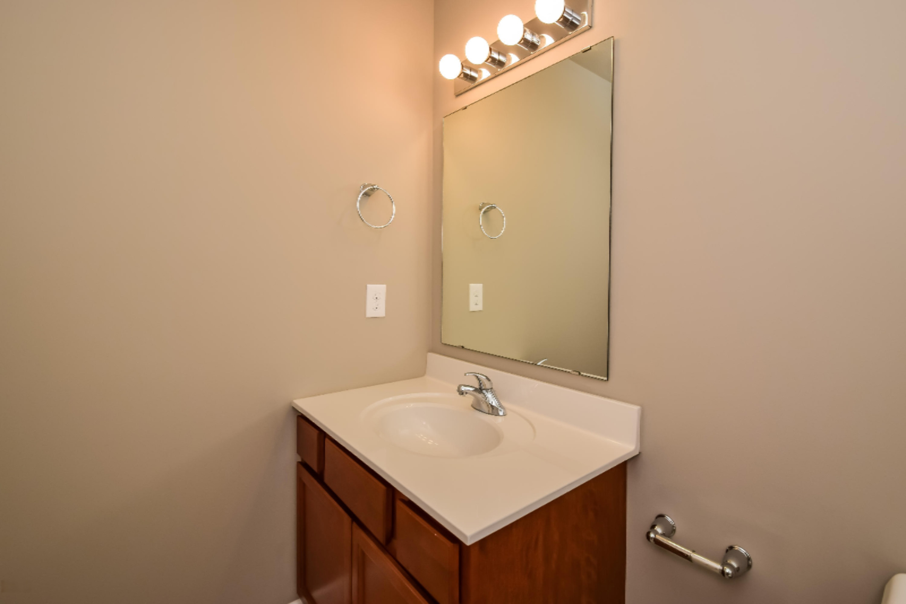 53486 Tamarac Lane Three Rivers, MI 49093 - Photo 12 of 14 Master Bath ROK053-C2040-1