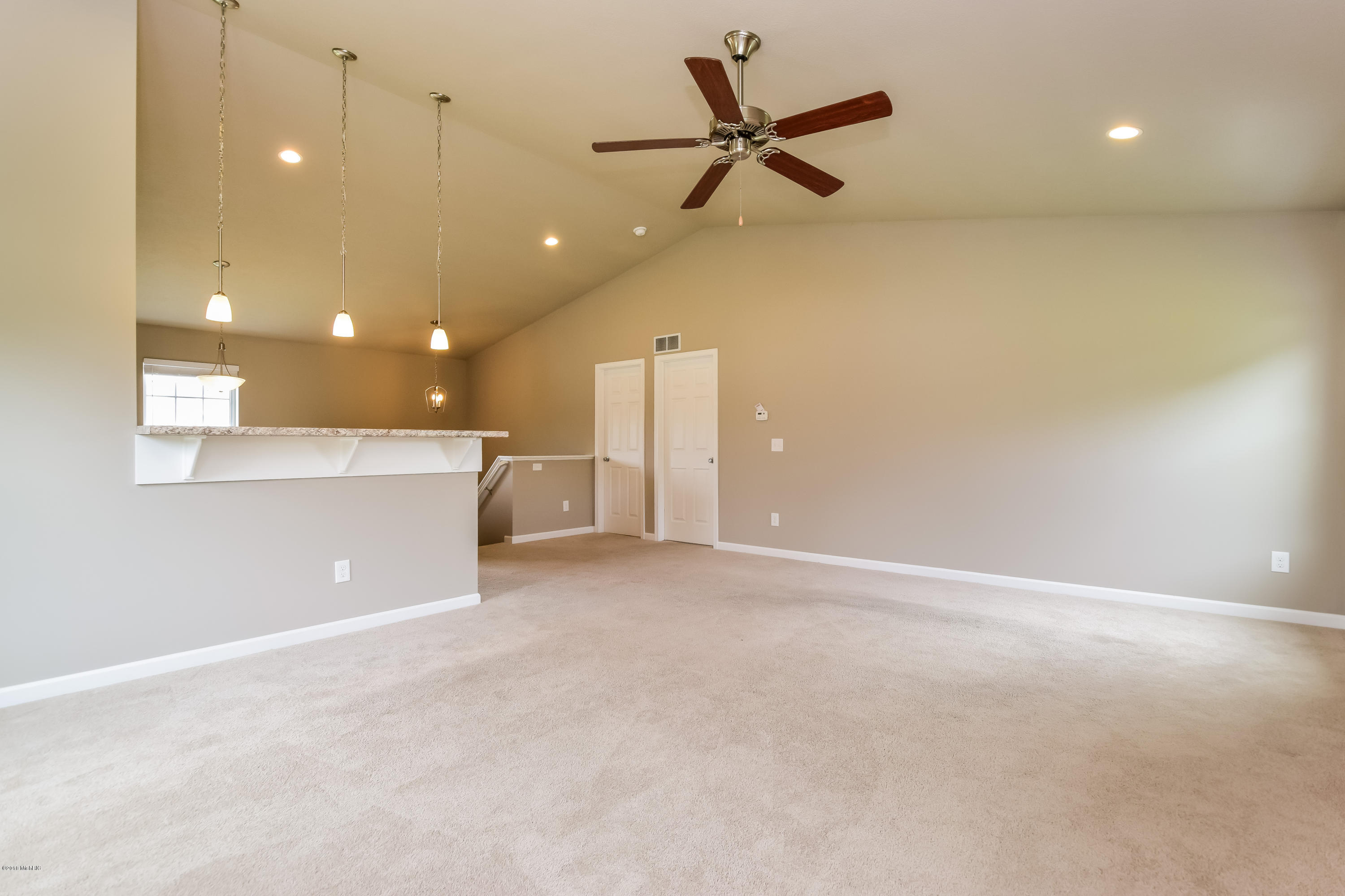 53486 Tamarac Lane Three Rivers, MI 49093 - Photo 5 of 14 Living Room ROK053-C2040-3