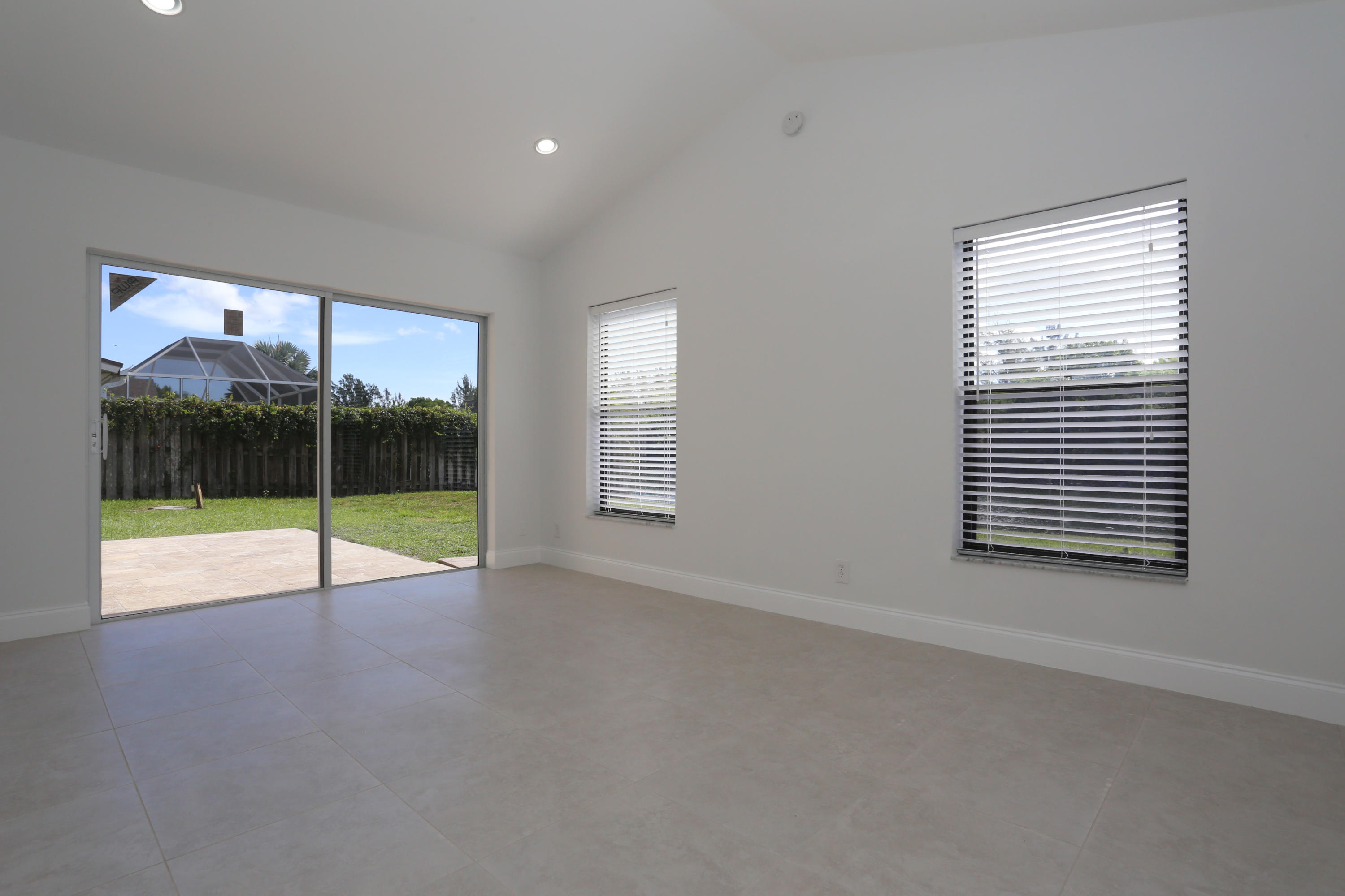 22650 Pickerel Circle Boca Raton, FL 33428 - Photo 25 of 36 IMG_1181
