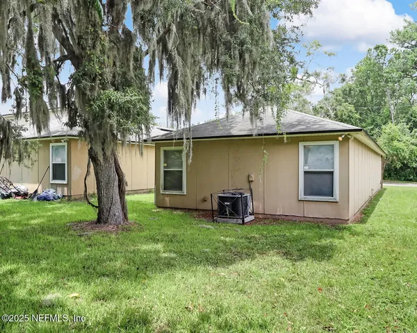 $1,550 | 8448 Kona Avenue, Jacksonville, FL 32211