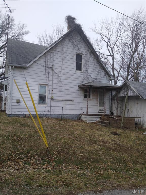 607 East Hancock Street Steeleville, IL 62288 - Photo 2 of 17