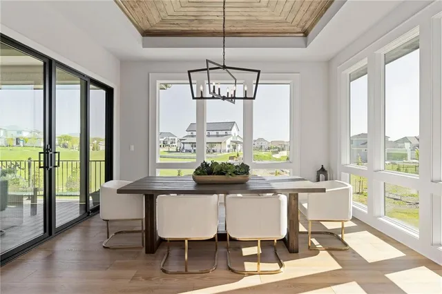 $2,200,000 | 13701 West Guilford Road, Leawood, KS 66224