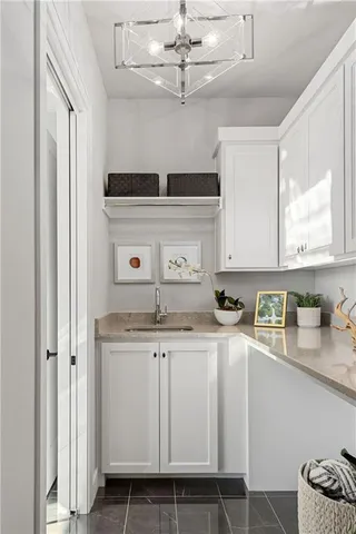 $2,200,000 | 13701 West Guilford Road, Leawood, KS 66224