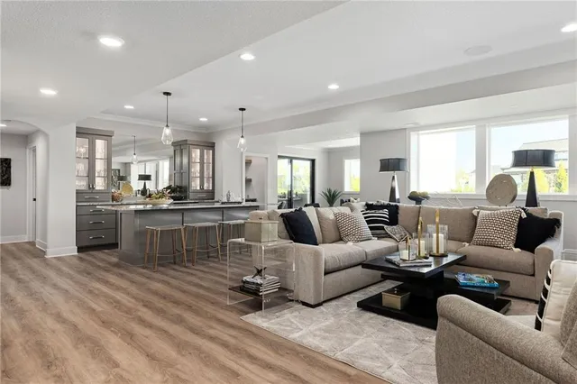 $2,200,000 | 13701 West Guilford Road, Leawood, KS 66224