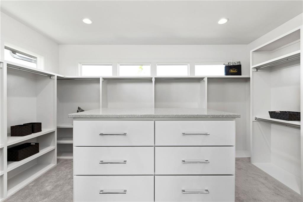 13701 West Guilford Road Leawood, KS 66224 - Photo 32 of 50