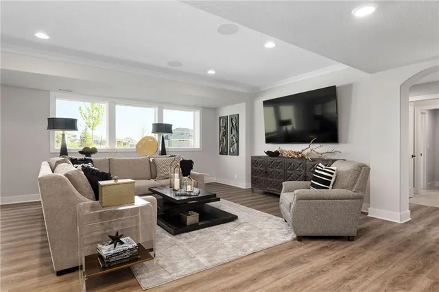 $2,200,000 | 13701 West Guilford Road, Leawood, KS 66224