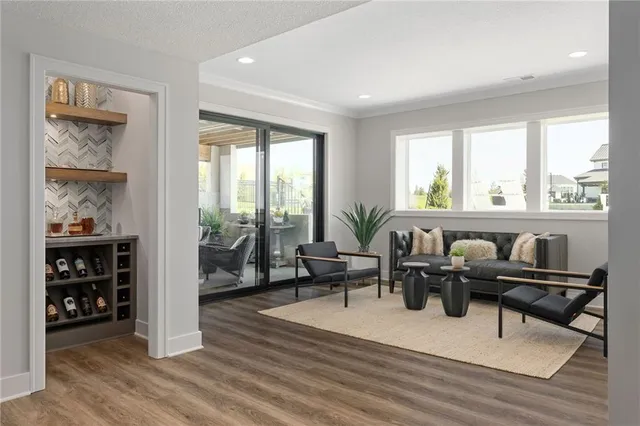 $2,200,000 | 13701 West Guilford Road, Leawood, KS 66224