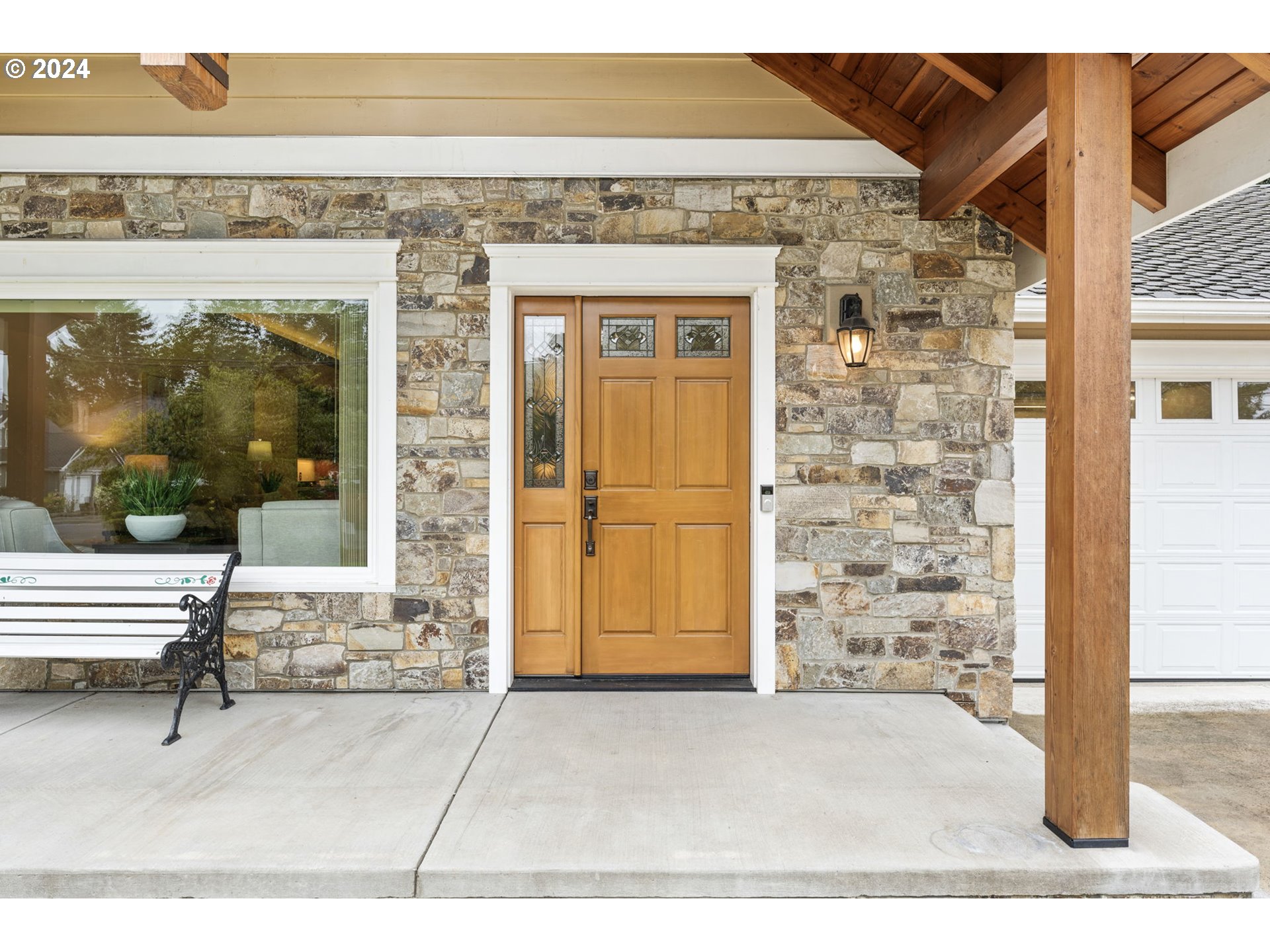 6080 Southwest Burma Road Lake Oswego, OR 97035 - Photo 3 of 37 Gallery Image 3