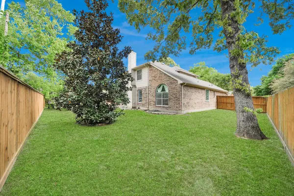 $319,900 | 19219 Kristen Pine Drive, Humble, TX 77346