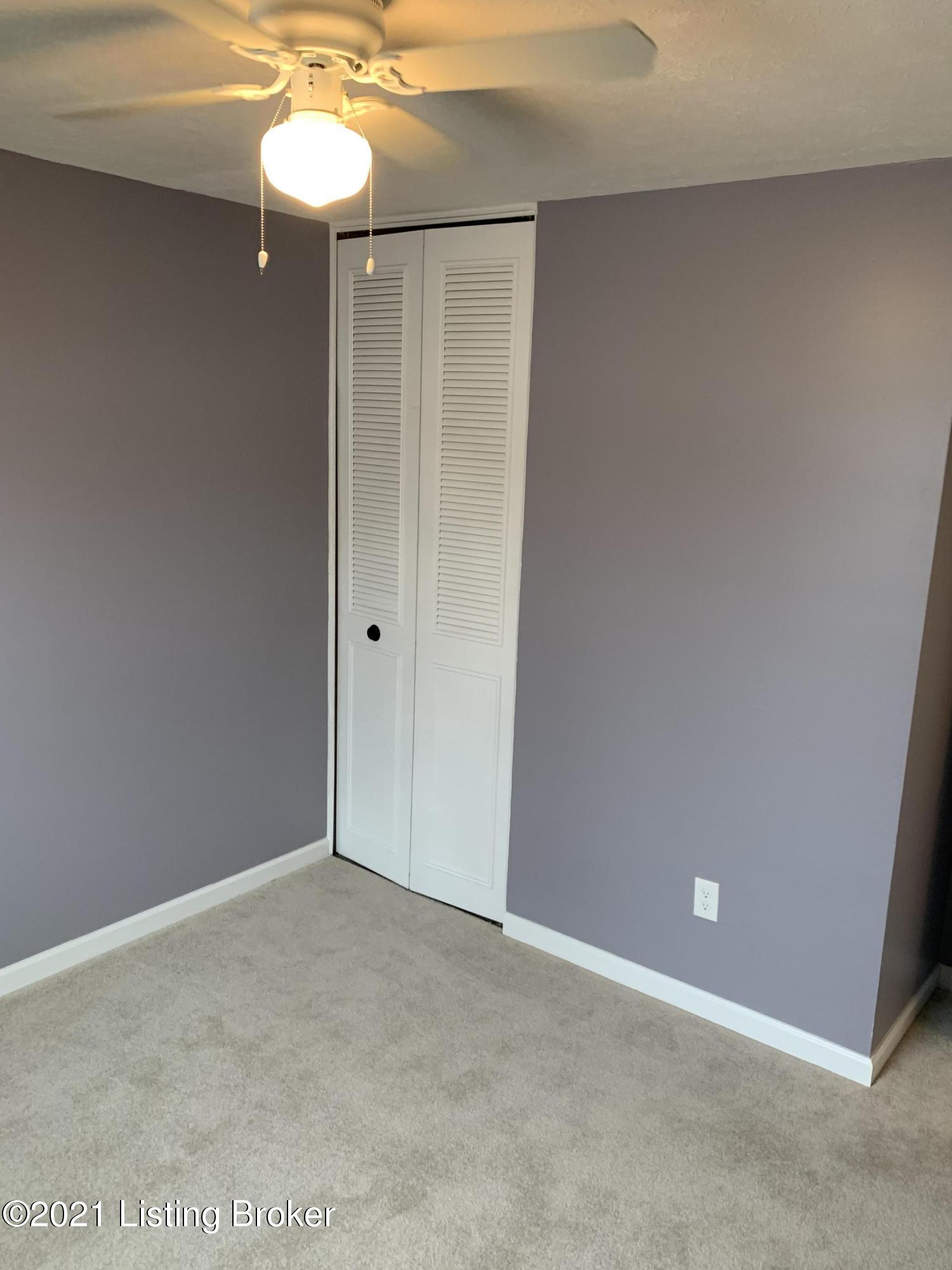 553 Beechland Road Louisville, KY 40229 - Photo 26 of 62 IMG_5637