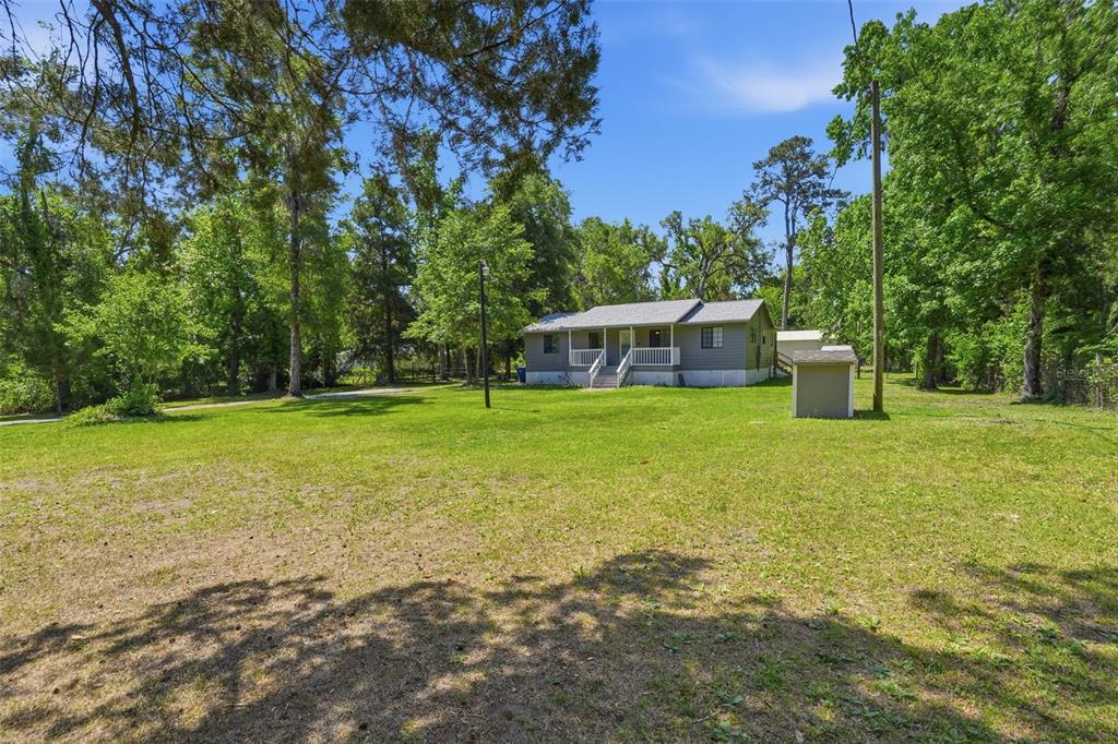 3607 C R 656 Webster, FL 33597 - Photo 2 of 31