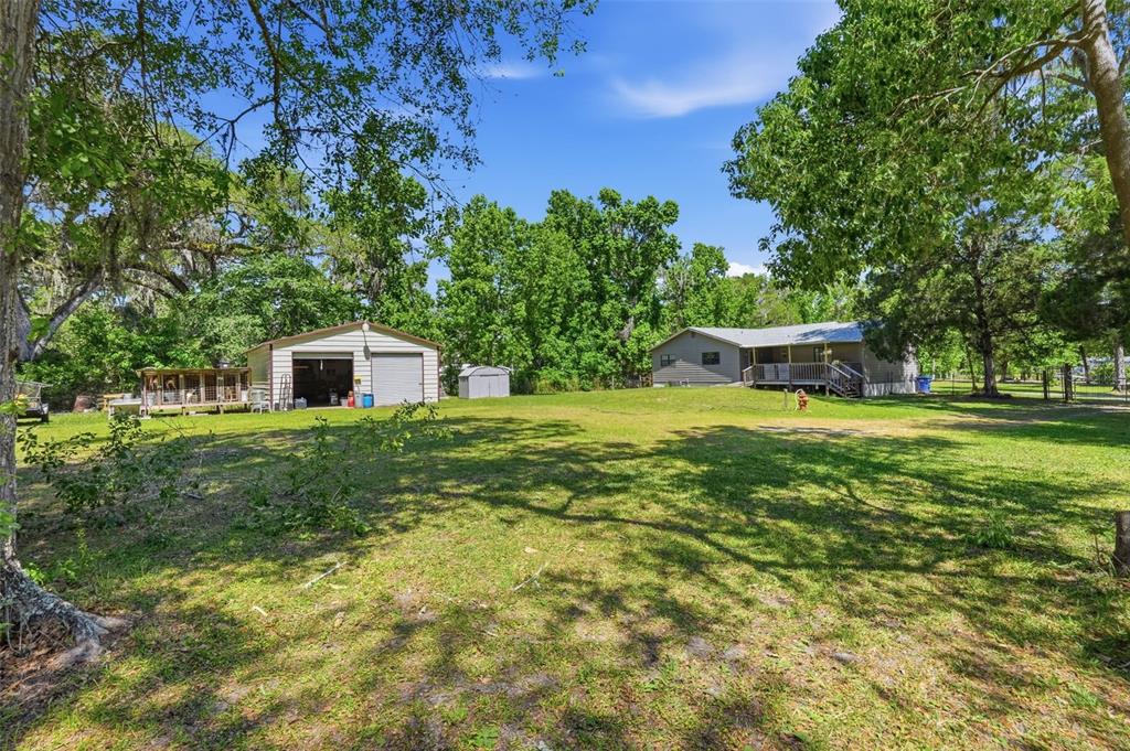 3607 C R 656 Webster, FL 33597 - Photo 28 of 31