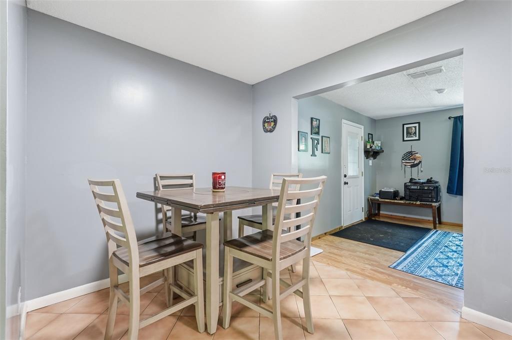 3607 C R 656 Webster, FL 33597 - Photo 8 of 31