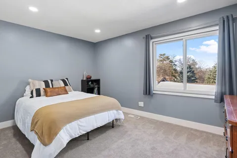 $220,000 | 13445 Heather Hills Drive, Burnsville, MN 55337