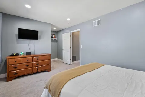 $220,000 | 13445 Heather Hills Drive, Burnsville, MN 55337