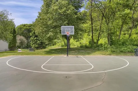 $220,000 | 13445 Heather Hills Drive, Burnsville, MN 55337