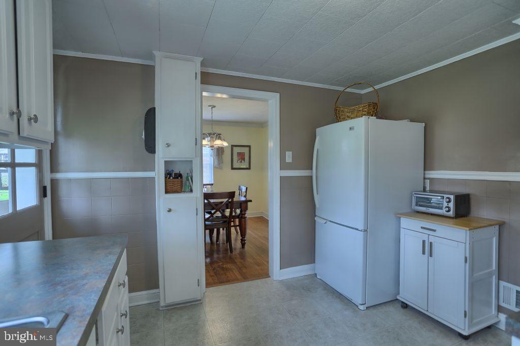 1110 Ruxton Road York, PA 17403 - Photo 18 of 24 Gallery Image 18