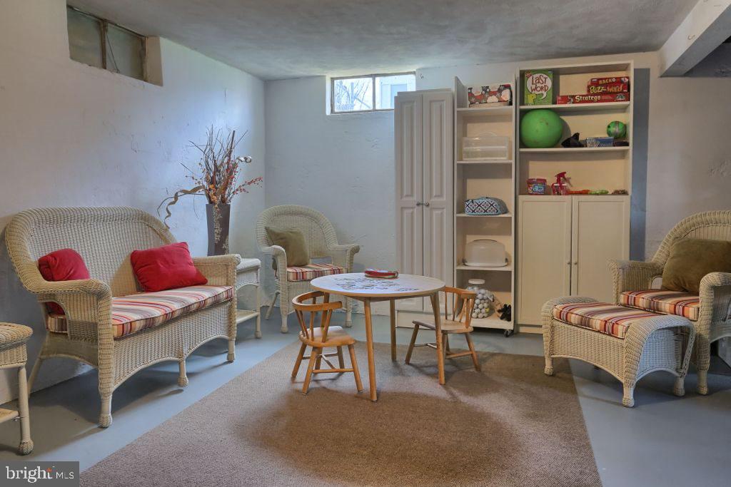 1110 Ruxton Road York, PA 17403 - Photo 23 of 24 Gallery Image 23