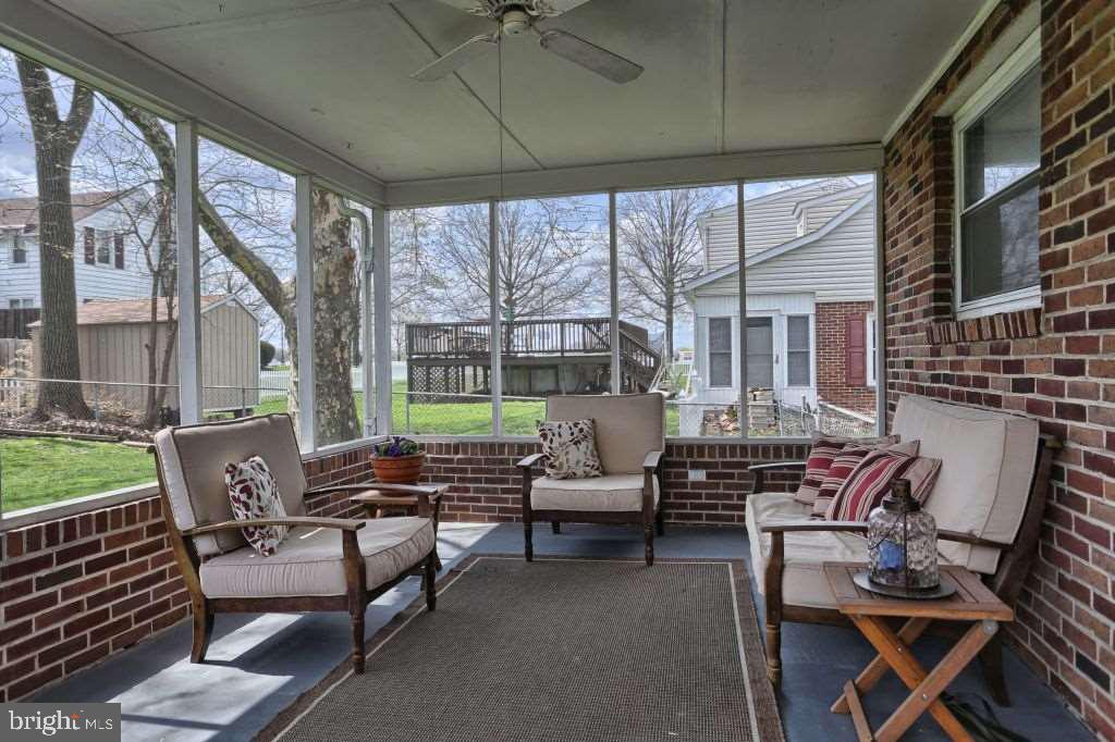 1110 Ruxton Road York, PA 17403 - Photo 4 of 24 Gallery Image 4