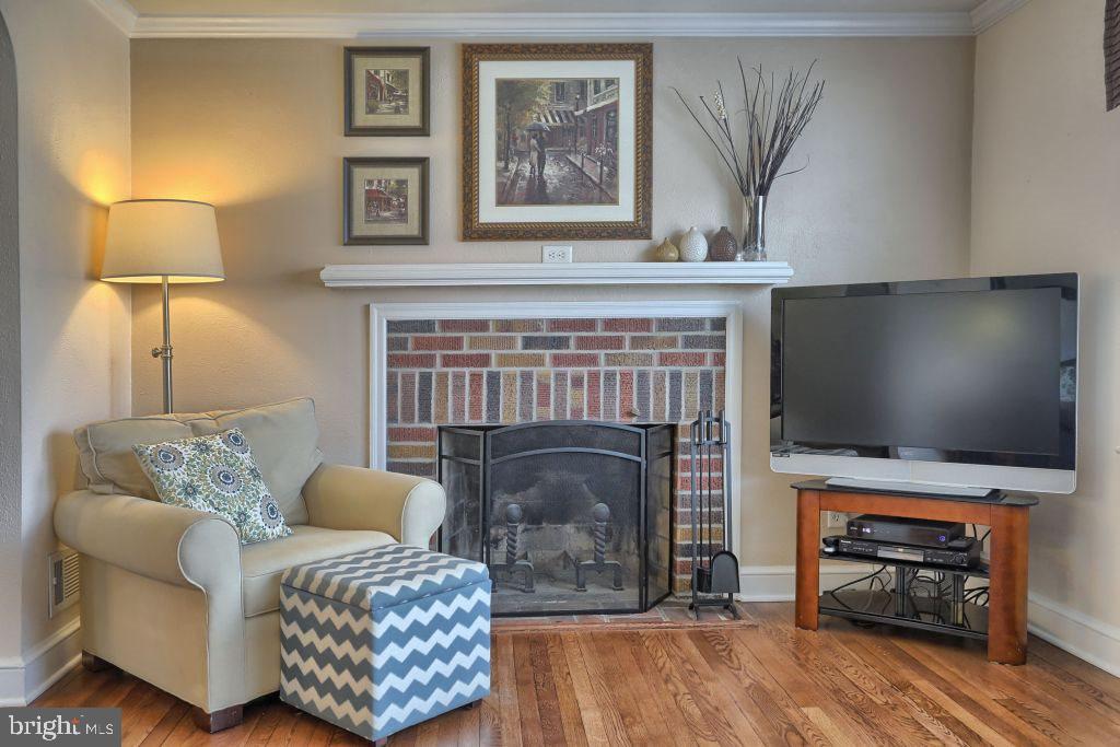 1110 Ruxton Road York, PA 17403 - Photo 7 of 24 Gallery Image 7
