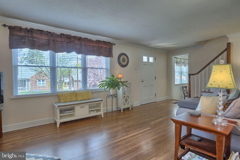 1110 Ruxton Road York, PA 17403 - Photo 8 of 24 Gallery Image 8