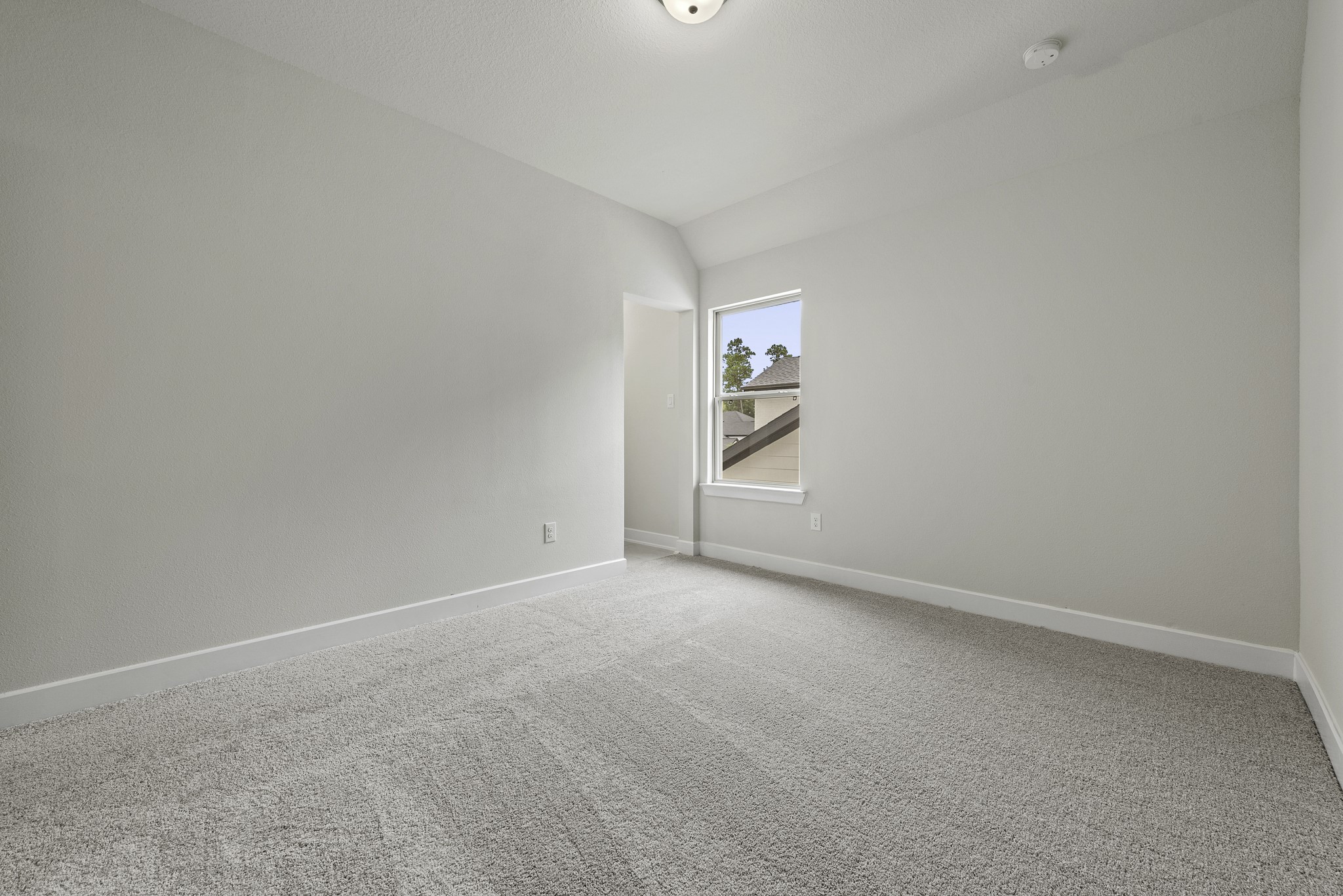 710 Walnut Br Drive Rosenberg, TX 77471 - Photo 19 of 24 an empty room with windows