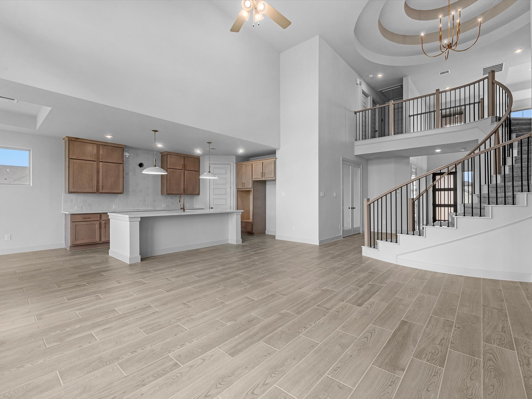 710 Walnut Br Drive Rosenberg, TX 77471 - Photo 4 of 25 a view of a kitchen with furniture and kitchen view