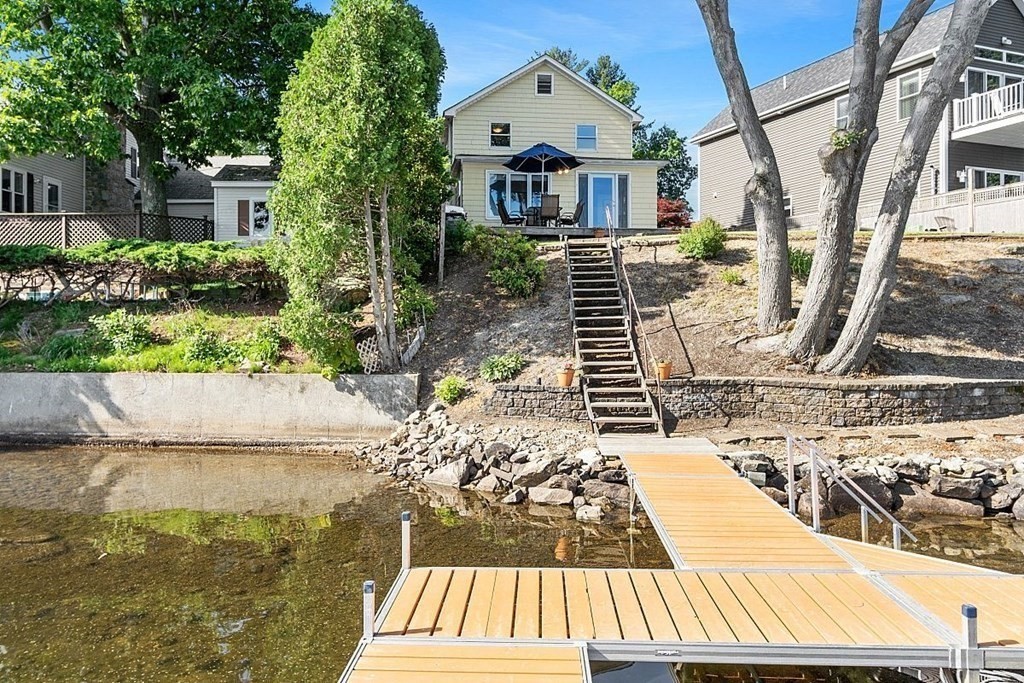 294 Killdeer Road Webster, MA 01570 - Photo 2 of 42