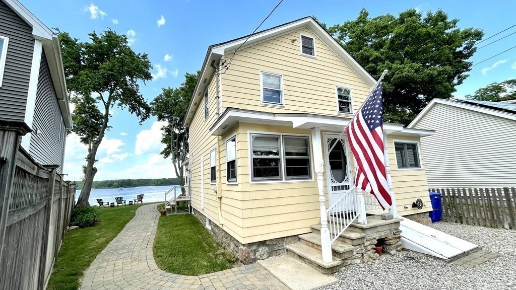 294 Killdeer Road Webster, MA 01570 - Photo 6 of 42 a view of a house with a yard