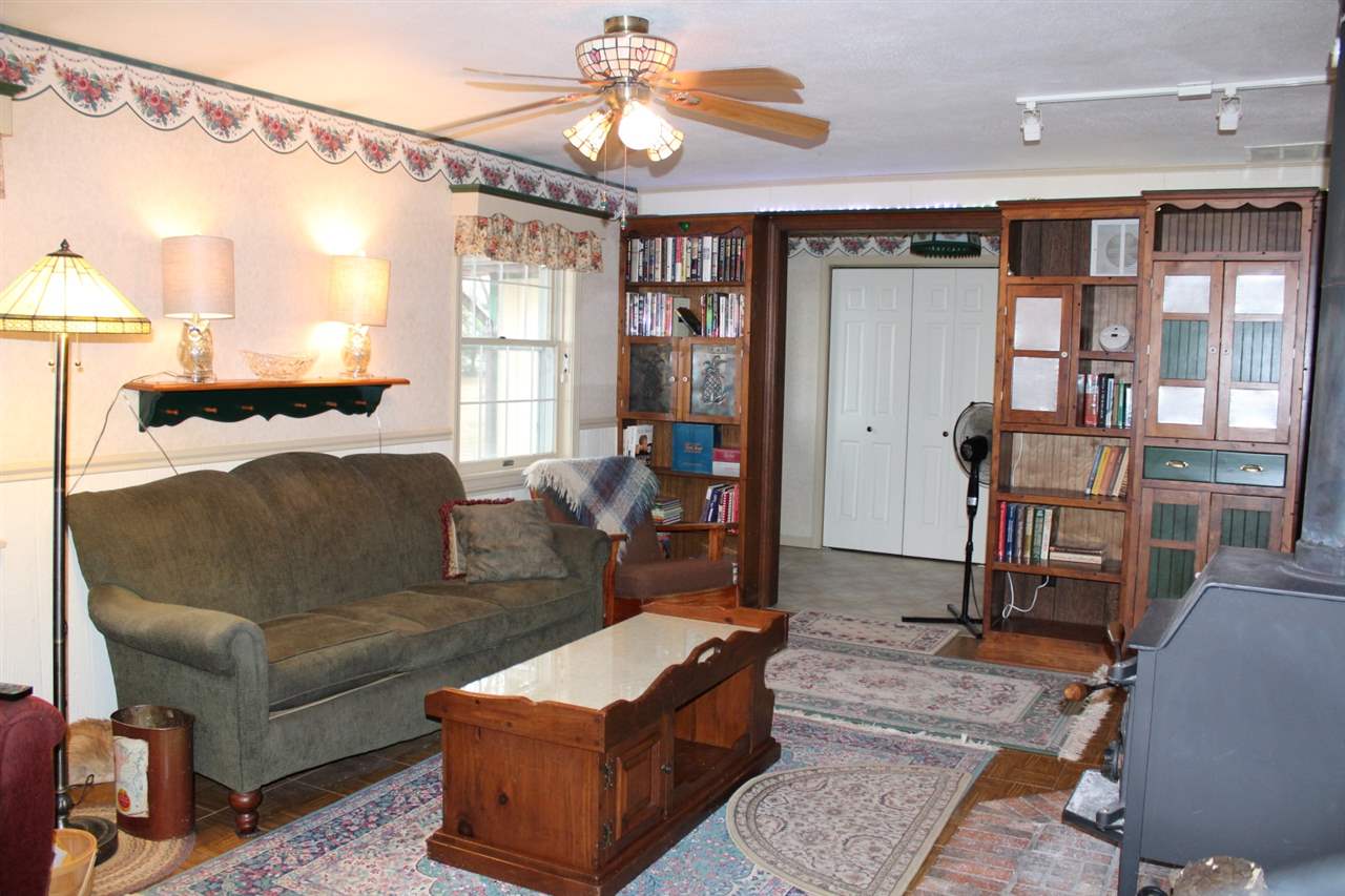 10130 Watterson Road Churubusco, IN 46723 - Photo 13 of 33 Gallery Image 13