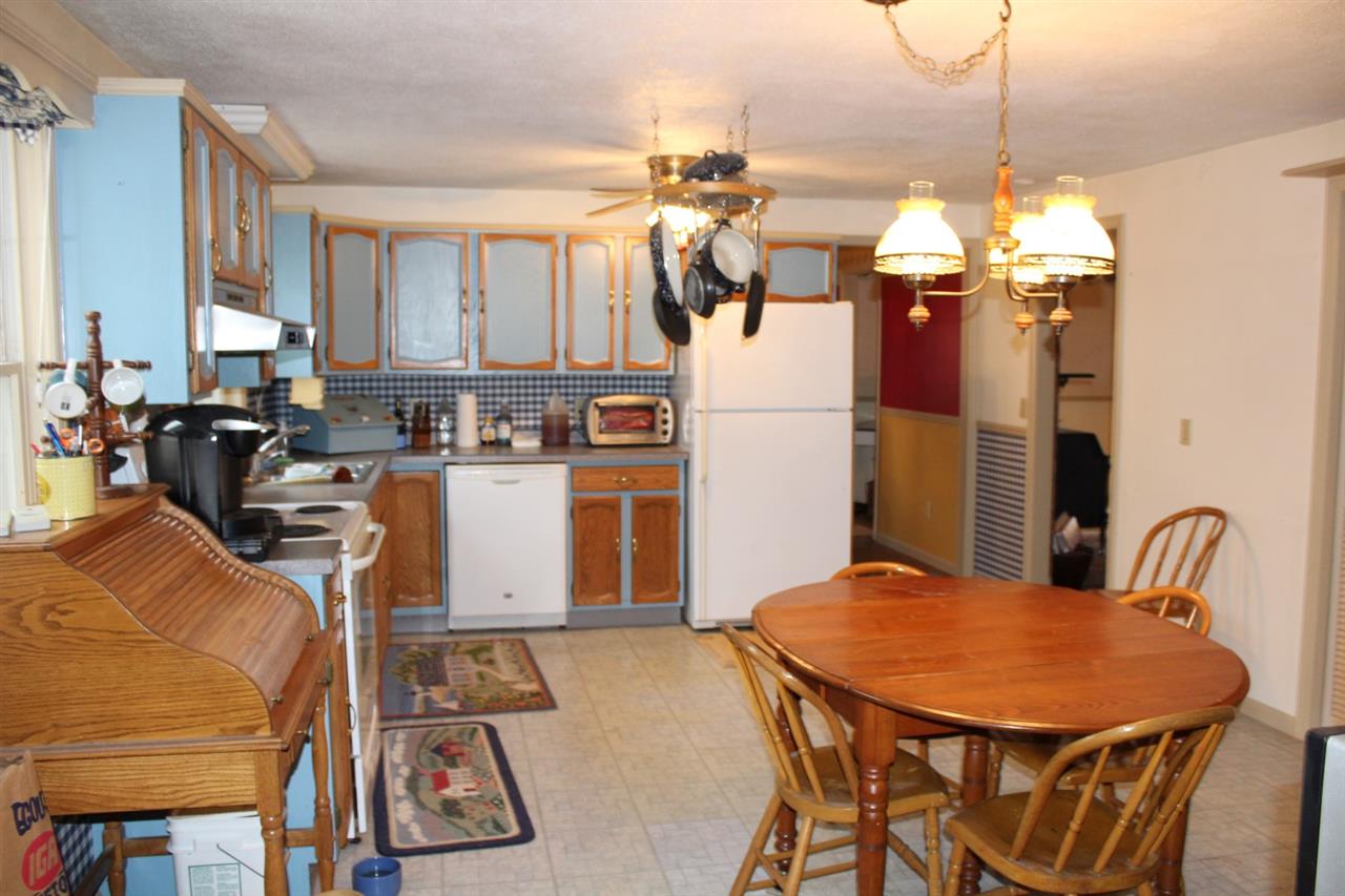 10130 Watterson Road Churubusco, IN 46723 - Photo 9 of 33 Gallery Image 9