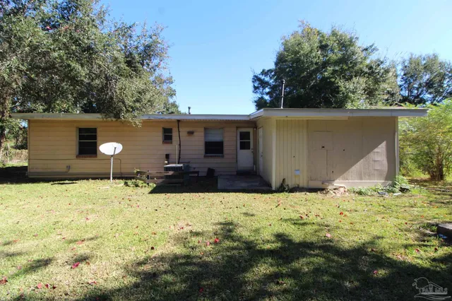 $1,325 | 6861 Melanie Drive, Pensacola, FL 32505