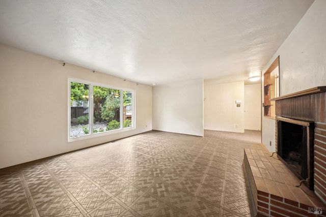 $1,100,000 | 6 Madrona Street, San Rafael, CA 94901