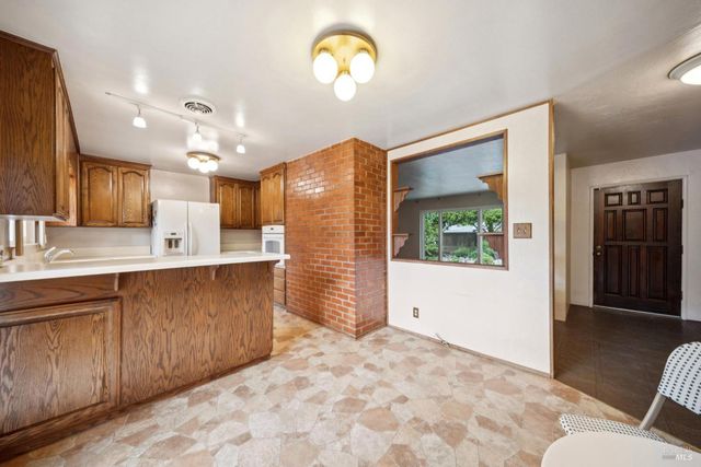 $1,100,000 | 6 Madrona Street, San Rafael, CA 94901