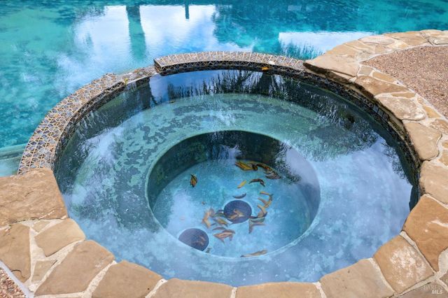 $1,100,000 | 6 Madrona Street, San Rafael, CA 94901